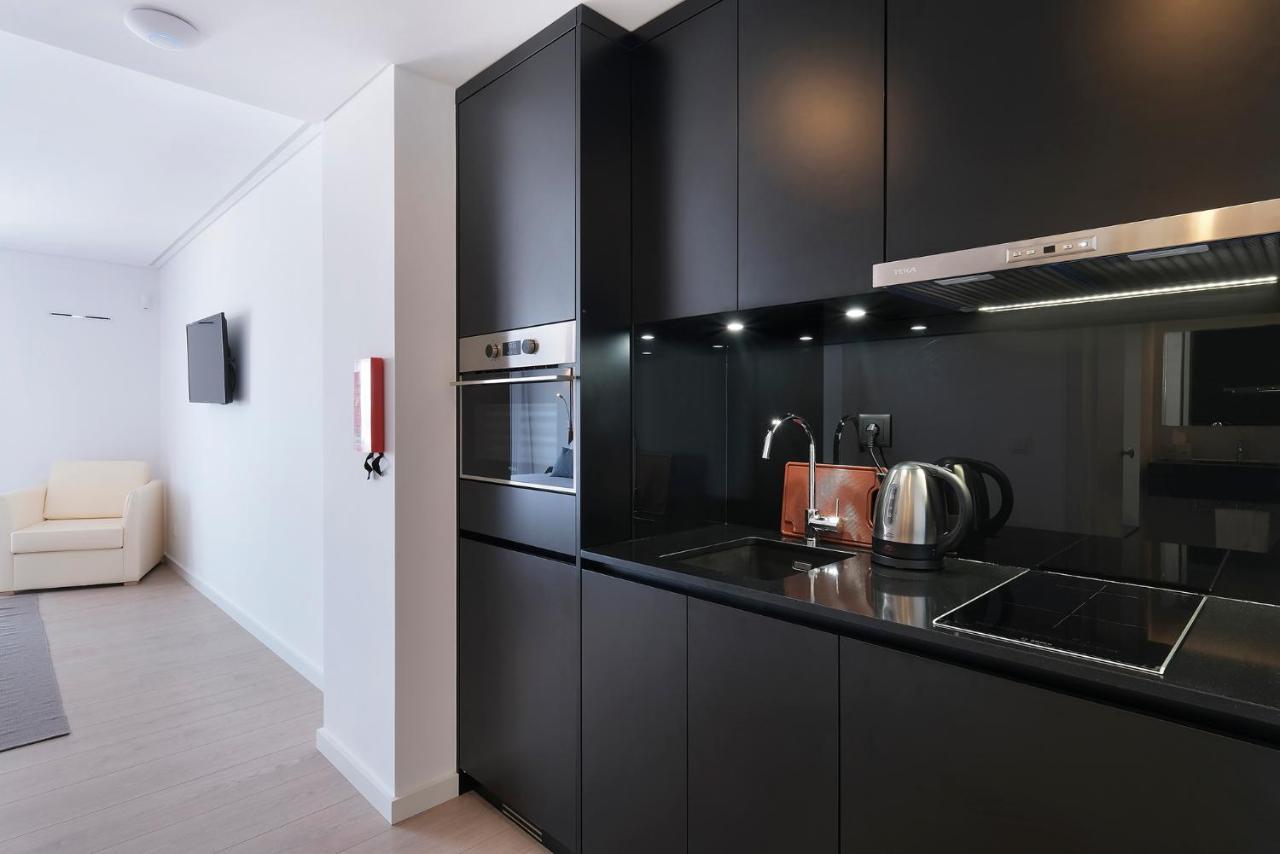 Royal Obidos Scenic Resort 普拉亚德尔瑞伊 外观 照片 A kitchen in a serviced apartment